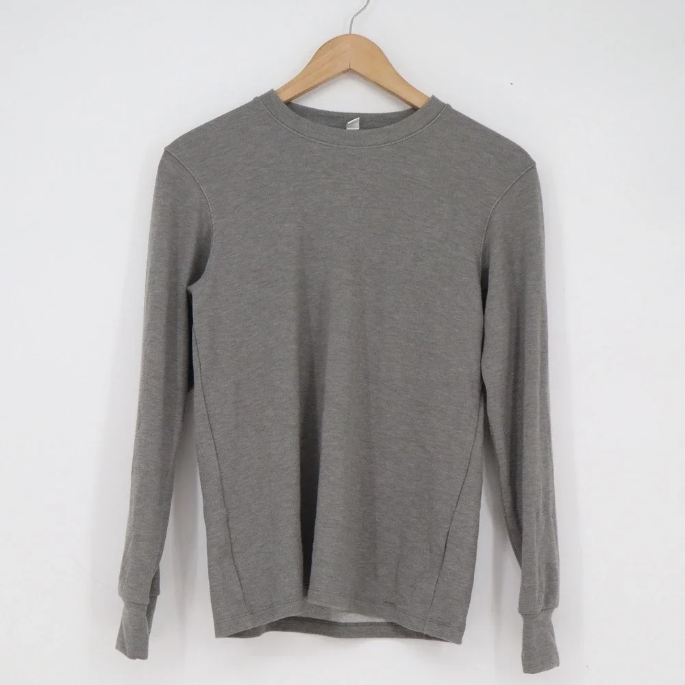 Uniqlo Heattech Ultra Warm Gray Crew Neck Long Sleeve Thermal Top XS